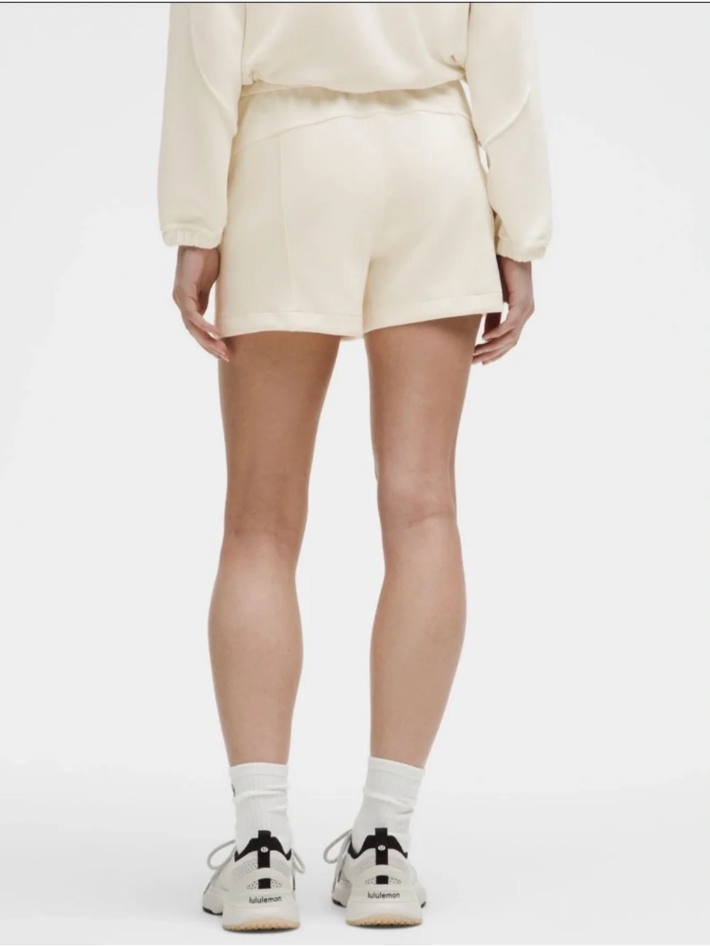 Lululemon Softstreme High Rise 4”Cream Athletic Pull-On Shorts